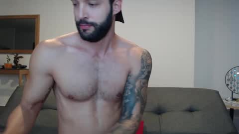 Snapshot of marcoandpolo01 chatting on March 8, 11:28 pm Marco  Polo online show from March 8, 11:28 pm