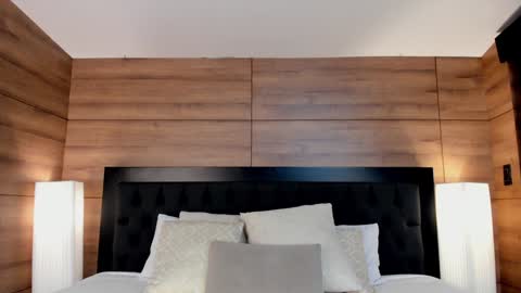 Snapshot of marcosullivan_ chatting on December 8, 11:46 am Marco Sullivan online show from December 8, 11:46 am