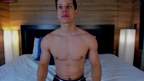 Snapshot of marcosullivan_ chatting on October 12, 11:26 am Marco Sullivan online show from October 12, 11:26 am