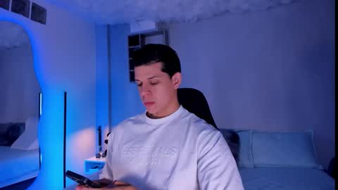 Snapshot of marcosullivan_ chatting on October 28, 12:18 pm Marco Sullivan online show from October 28, 12:18 pm