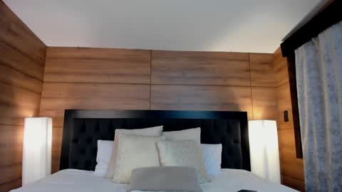 Snapshot of marcosullivan_ chatting on December 13, 9:04 am Marco Sullivan online show from December 13, 9:04 am