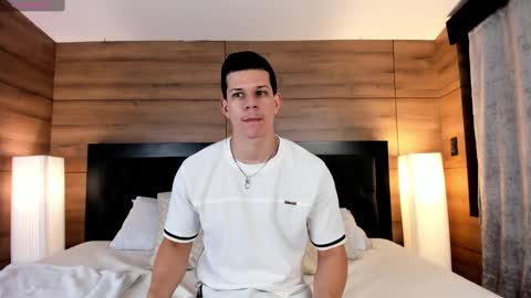 Snapshot of marcosullivan_ chatting on March 11, 11:55 am Marco Sullivan online show from March 11, 11:55 am