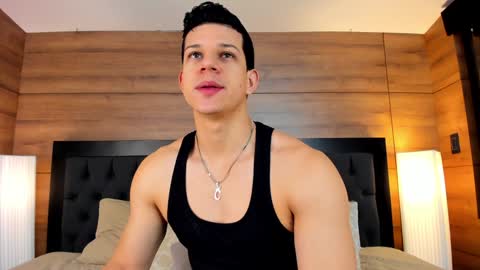 Snapshot of marcosullivan_ chatting on February 4, 11:38 am Marco Sullivan online show from February 4, 11:38 am