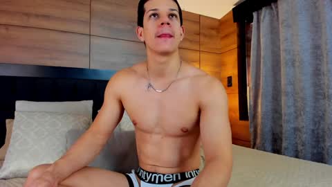 Snapshot of marcosullivan_ chatting on February 2, 11:51 am Marco Sullivan online show from February 2, 11:51 am