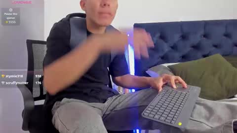 marcus_moreno online show from December 20, 5:47 am