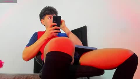 Marcus Independent Model online show from March 19, 8:01 pm