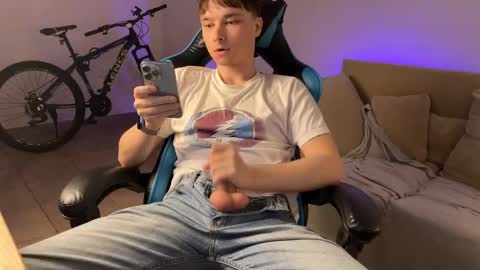 Marcus online show from October 12, 10:37 pm