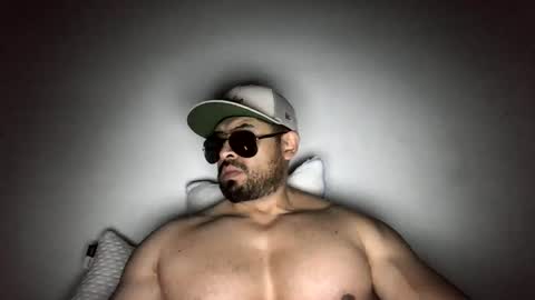 marcusthunk online show from April 22, 7:13 am