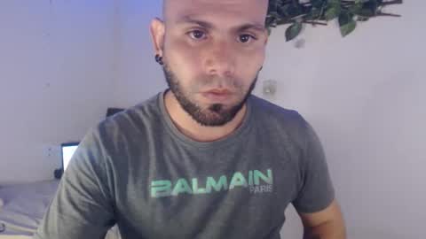 Snapshot of marek_secrett chatting on October 20, 11:52 pm marek_secrett online show from October 20, 11:52 pm