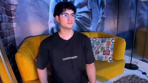mark_evans1_ online show from March 1, 7:59 pm