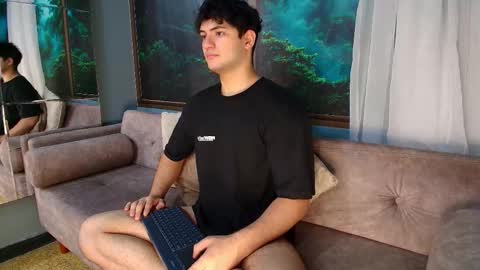 mark_evans1_ online show from February 13, 1:50 am