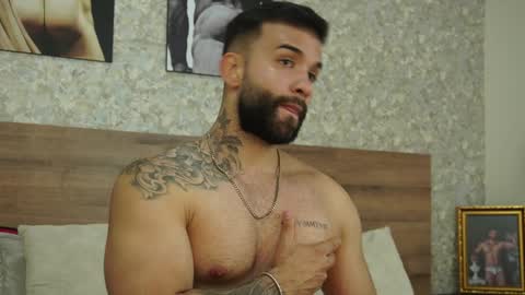 Mark online show from January 4, 10:02 pm