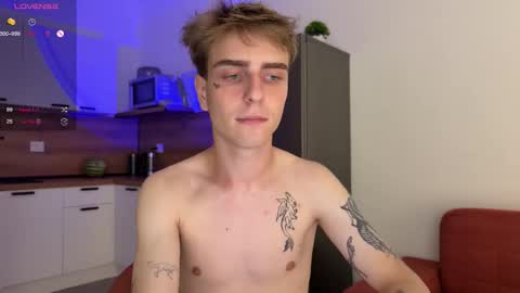 Snapshot of mark_lovrov chatting on September 13, 3:13 pm Mark 3 online show from September 13, 3:13 pm