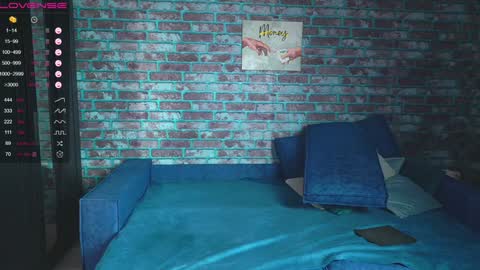 Mark online show from January 14, 6:45 am