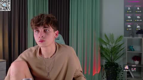 Mark online show from October 4, 5:07 pm