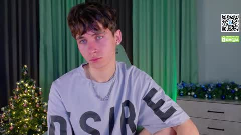 Mark online show from December 14, 4:47 pm