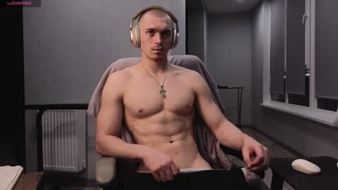 Mark online show from December 29, 3:03 pm