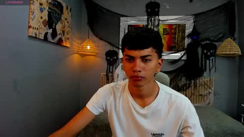 markbowie online show from November 4, 11:33 am