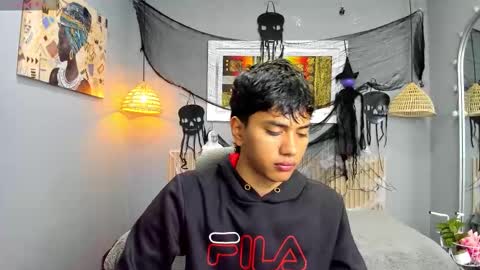 markbowie online show from October 26, 12:07 pm