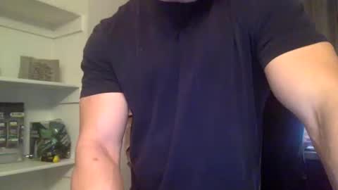 Snapshot of markk702 chatting on January 25, 1:10 am markk702 online show from January 25, 1:10 am