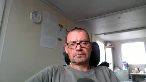 markyhowudoin online show from September 28, 10:57 am