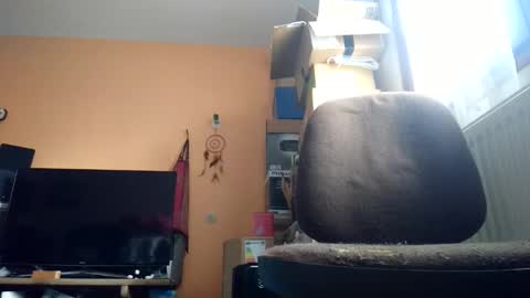 marsupialdan online show from December 1, 8:28 am