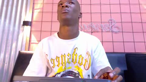 Martin online show from December 14, 1:23 am