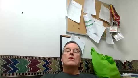 Snapshot of marty1688 chatting on October 23, 12:08 pm marty1688 online show from October 23, 12:08 pm