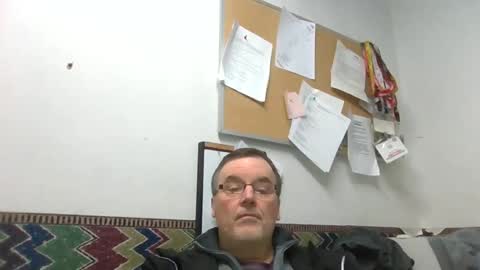 Snapshot of marty1688 chatting on December 17, 12:33 pm marty1688 online show from December 17, 12:33 pm