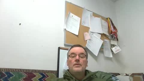 Snapshot of marty1688 chatting on January 10, 11:43 am marty1688 online show from January 10, 11:43 am