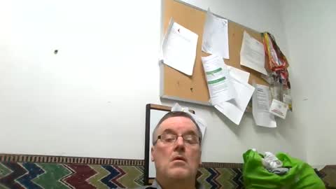 Snapshot of marty1688 chatting on October 1, 11:47 am marty1688 online show from October 1, 11:47 am