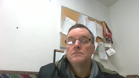 Snapshot of marty1688 chatting on February 10, 12:29 pm marty1688 online show from February 10, 12:29 pm