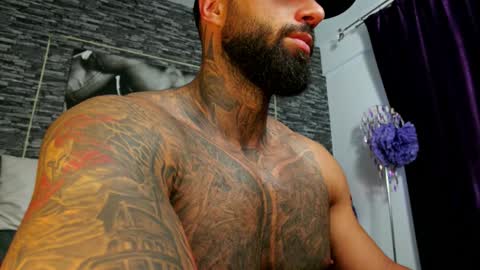 masculineguy69 online show from October 2, 7:23 am