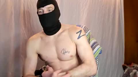 maskedyogaman online show from February 18, 4:10 am