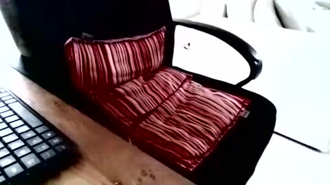 Snapshot of maskime59 chatting on January 25, 10:29 am maskime59 online show from January 25, 10:29 am