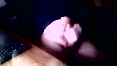 Snapshot of maskime59 chatting on January 9, 7:10 am maskime59 online show from January 9, 7:10 am