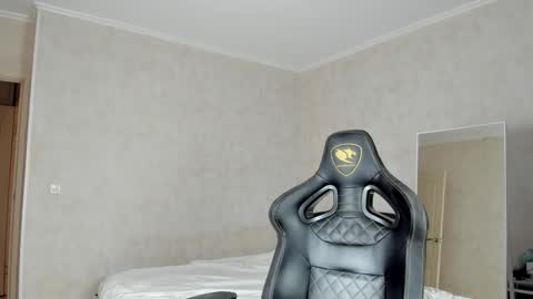 Mason online show from February 5, 2:26 pm