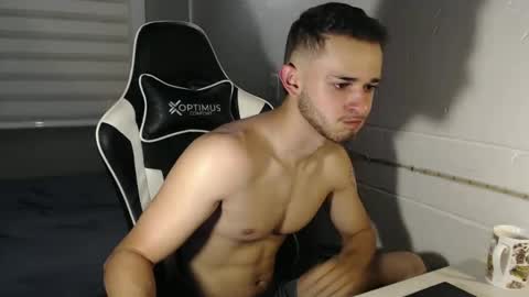 Snapshot of massimo_jiovano chatting on January 7, 11:14 pm massimo online show from January 7, 11:14 pm