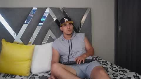 massimo_vidal online show from September 23, 12:15 pm