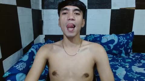 massive_boner02 online show from November 25, 6:54 pm