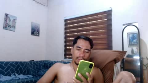 massive_boner02 online show from April 26, 12:52 am