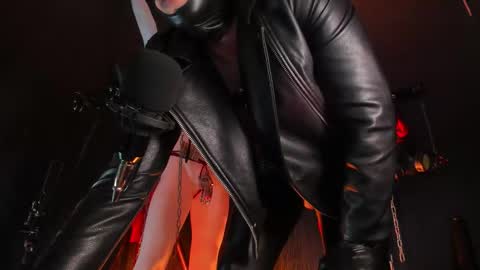 Master connor online show from March 25, 11:53 pm