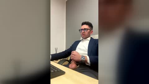 Master Boss online show from April 7, 11:32 am