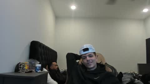 masterjizz1_0 online show from December 16, 5:06 am