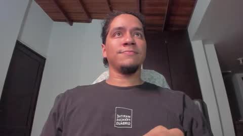 Juan Independent Model online show from March 10, 12:18 am