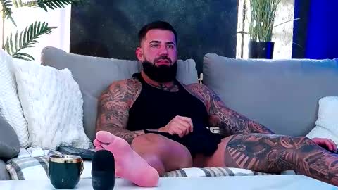 masterkingofmuscle online show from September 24, 7:18 am