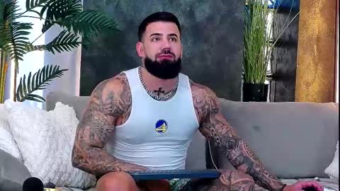 masterkingofmuscle online show from October 15, 10:12 am