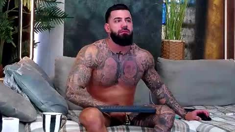 masterkingofmuscle online show from November 6, 8:39 am