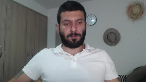 Snapshot of masterofinfatuation chatting on January 18, 3:57 am   online show from January 18, 3:57 am