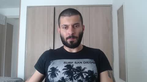 Snapshot of masterofinfatuation chatting on December 4, 3:54 pm   online show from December 4, 3:54 pm